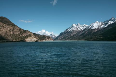 请输入图片描述